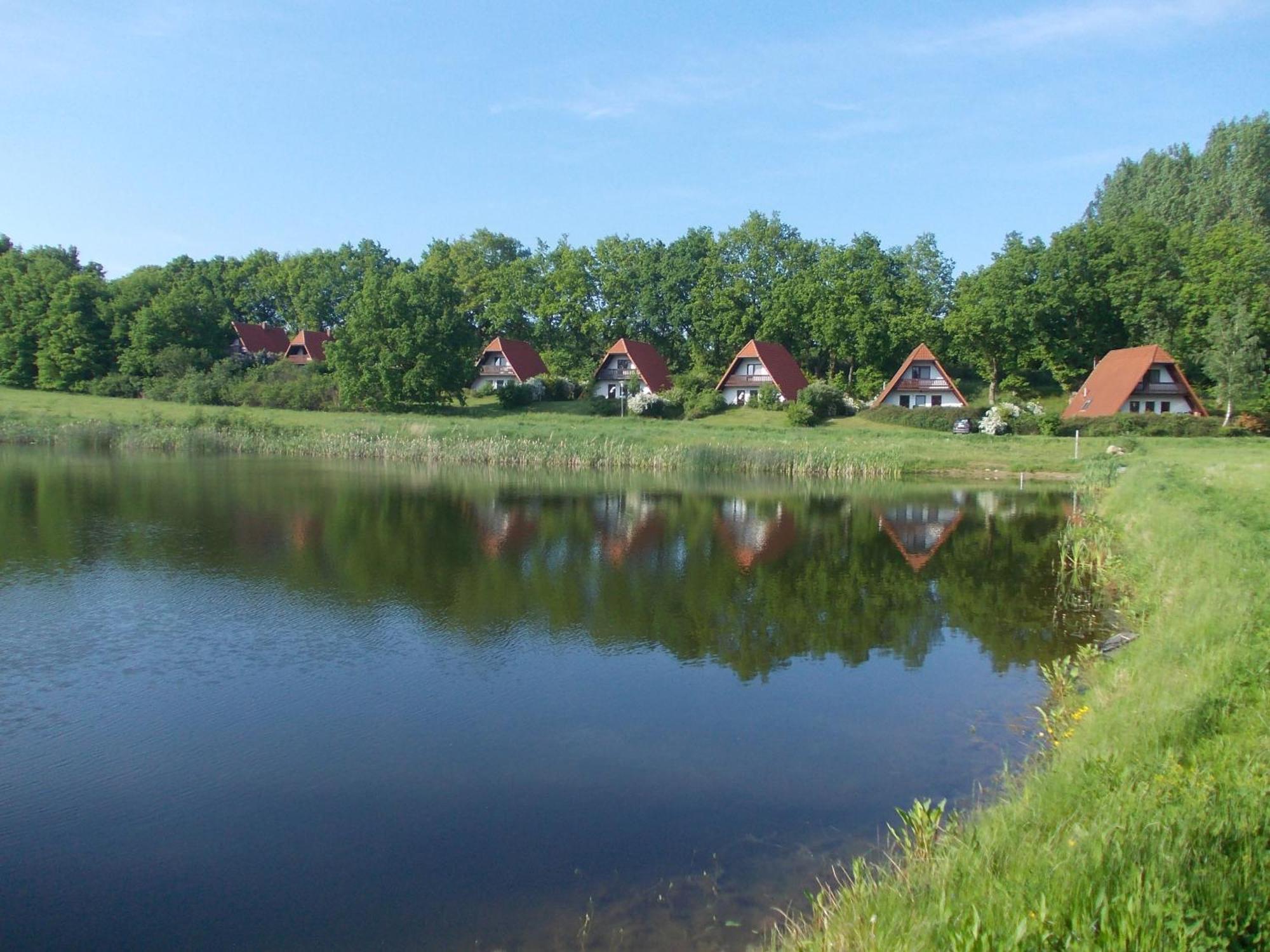 Finnhaeuser Am Vogelpark - Haus Hanni Marlow Exteriör bild